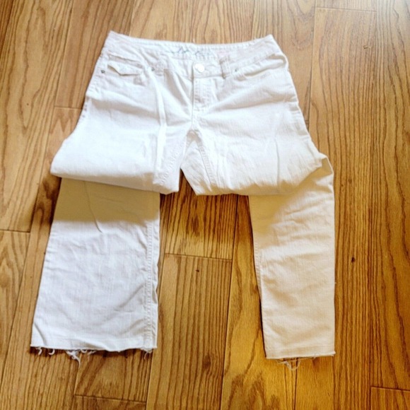 INC International Concepts 6 Women White Denim Skinny Leg Curvy Fit Jeans Size 6 - Picture 1 of 3